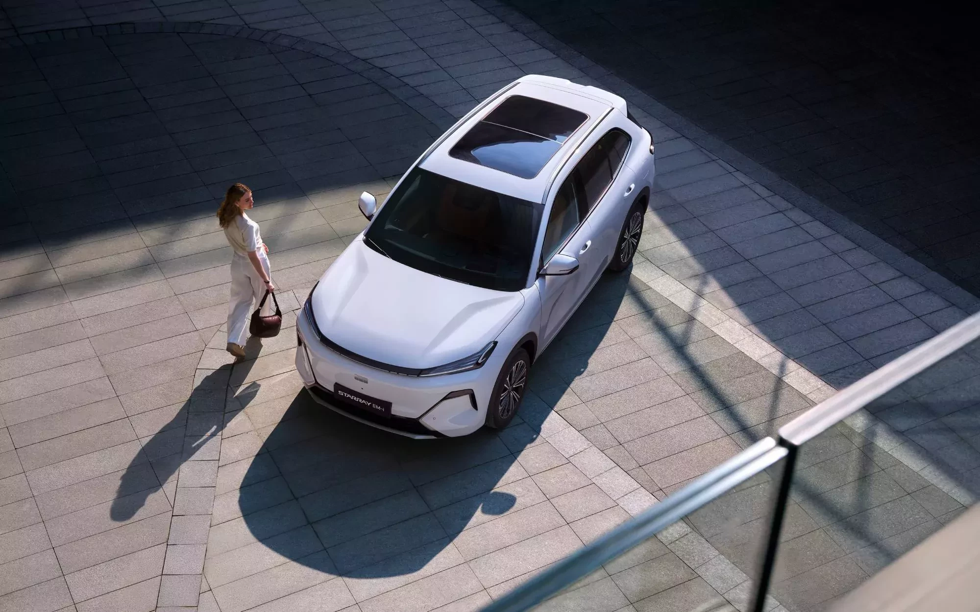 Nowy hybrydowy SUV w polskiej ofercie wysyła ostrzeżenie Volkswagenowi i spółce. Tańszy od Tiguana wygrywa z nim pod każdym względem