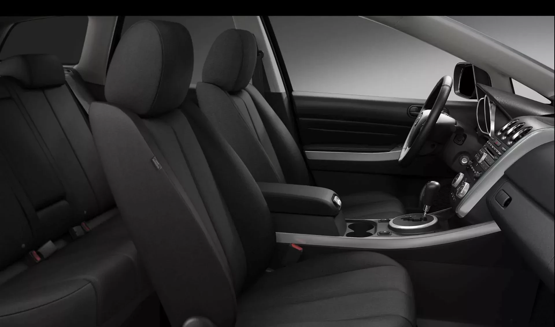 Przestronny SUV z mocnym silnikiem w promocyjnej cenie. Dziś może stanowić idealne auto rodzinne