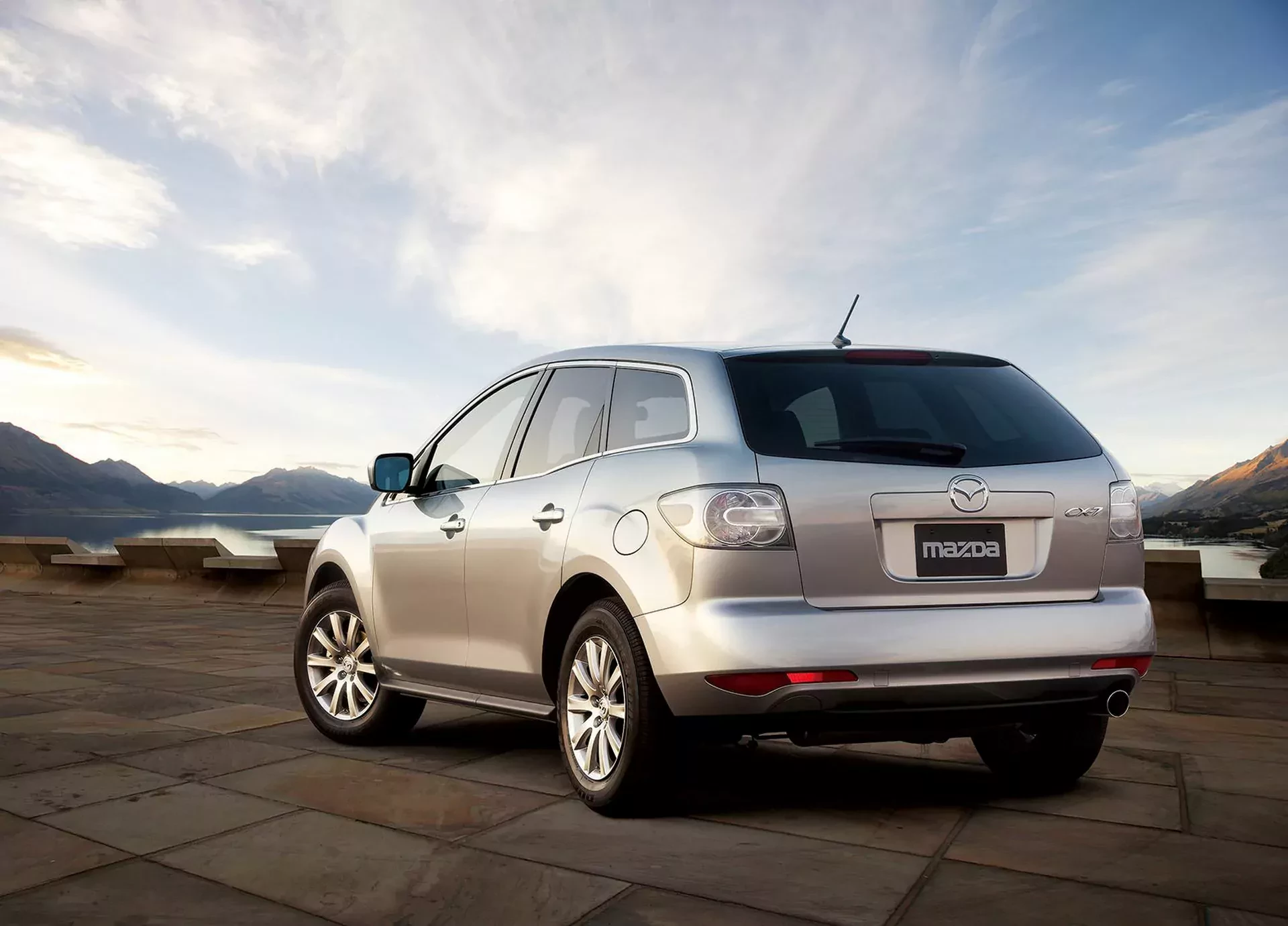 Mazda CX-7 SUV używany cena ceny silnik moc benzyna diesel lpg spalanie opinie oceny