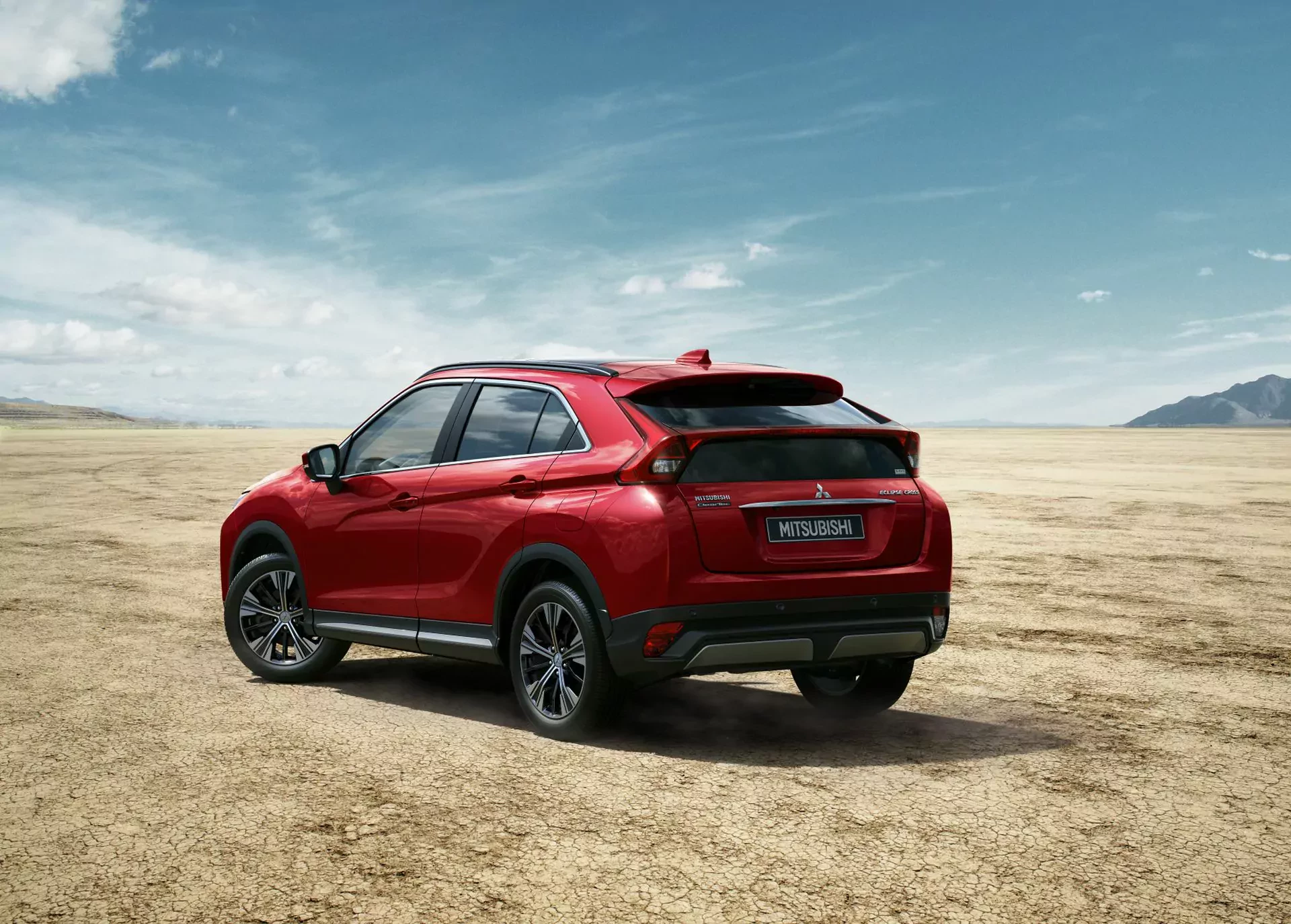 Mitsubishi Eclipse Cross SUV silnik cena spalanie moc osiągi wyposażenie opinie oceny zalety wady