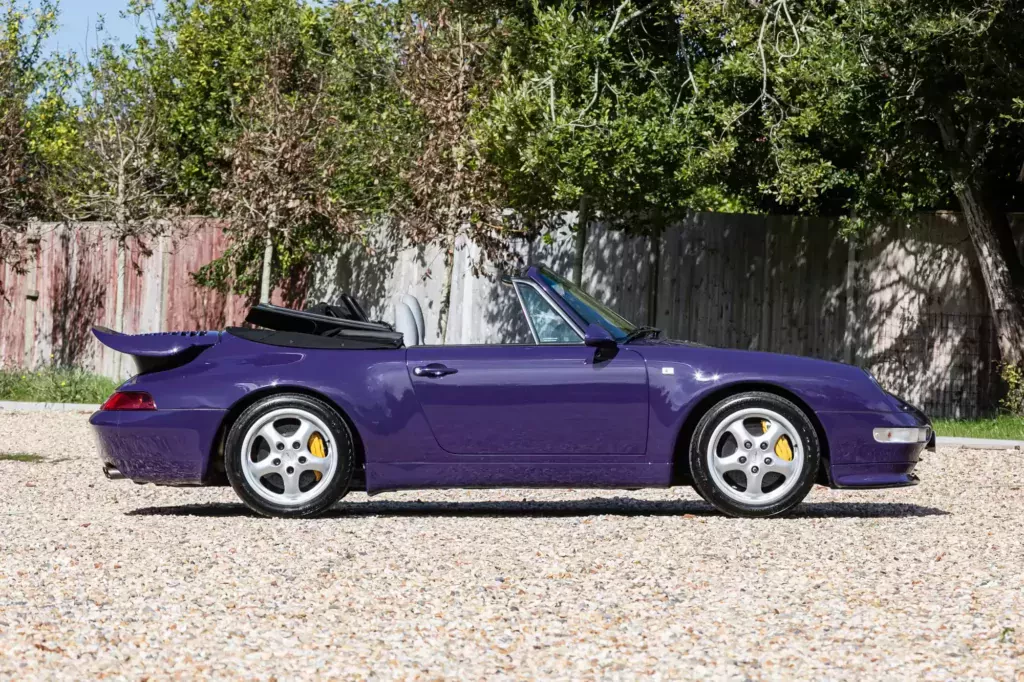Porsche-993-Turbo-Cabriolet-24