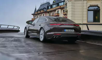 Porsche Panamera cena nowe używane osiągi moc silnik benzyna diesel hybryda