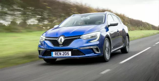 Renault Megane IV czwarta generacja silnik benzyna diesel kombi hatchback opinie oceny cena ceny