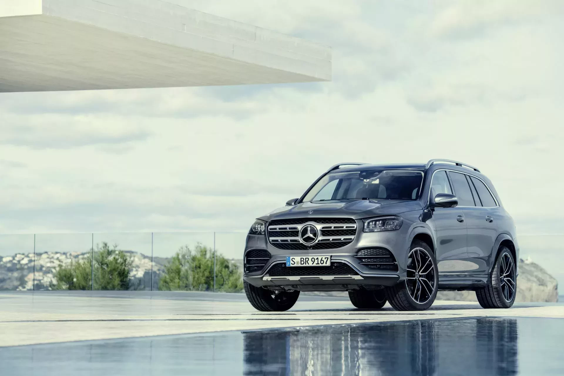 SUV Mercedes GLS silnik moc benzyna diesel ceny cena nowy używany