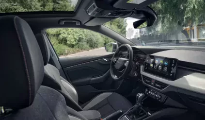 Skoda Scala wnętrze 2025