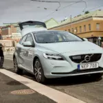 Volvo V40 silnik przebieg cena ceny używany moc spalanie benzyna diesel zalety wady opinie oceny bezpieczeństwo