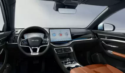 BYD Song Plus wnętrze