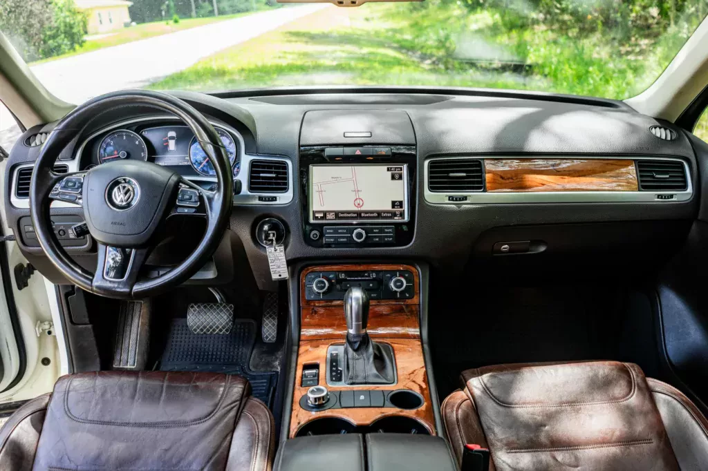 suv-volkswagen-touareg-v6-tdi