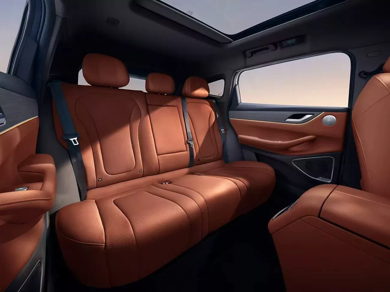 Exeed ET 5 widok tylnej kanapy