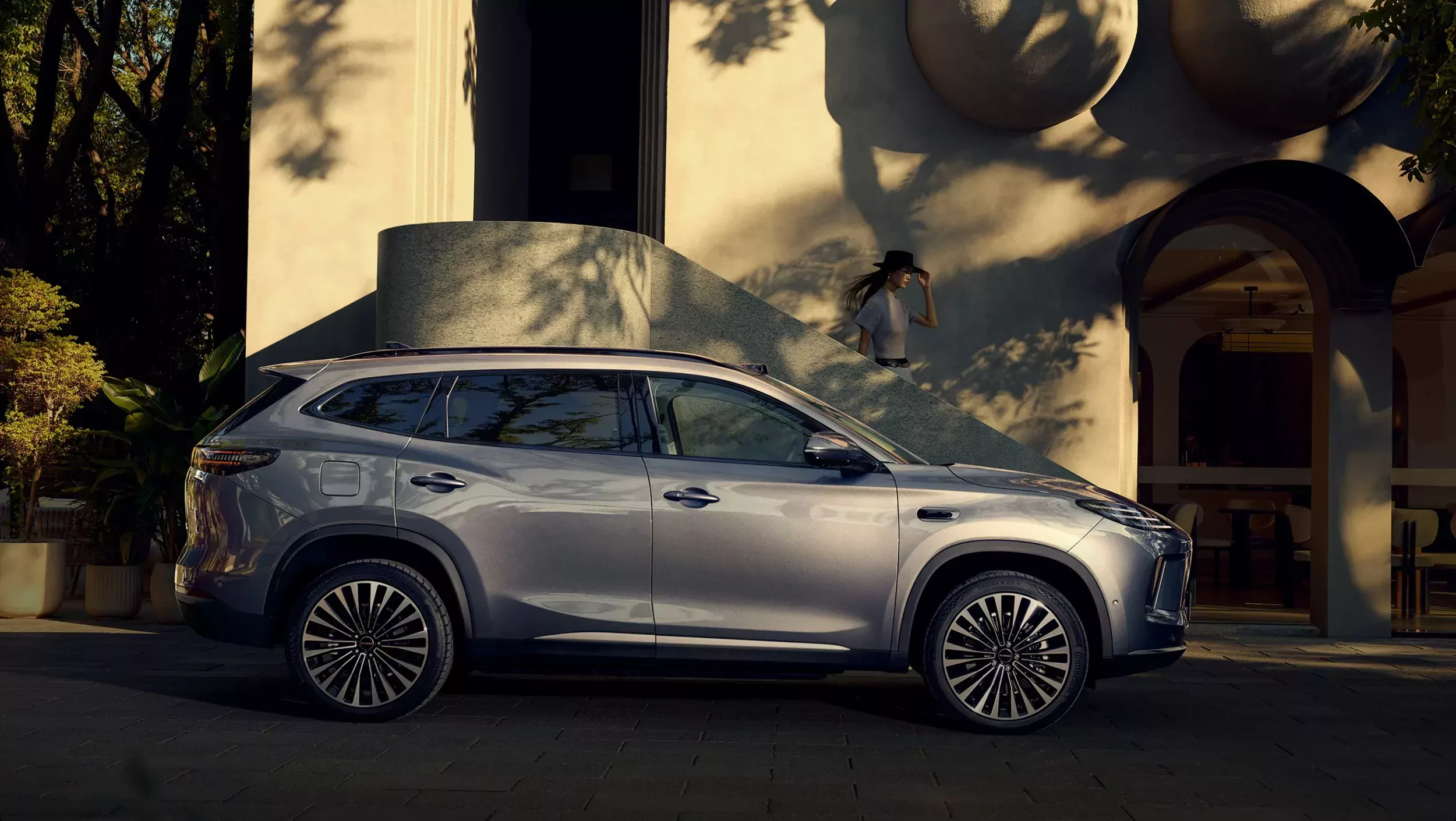 SUV Exeed ET5 EREV ceny, wyposażenie