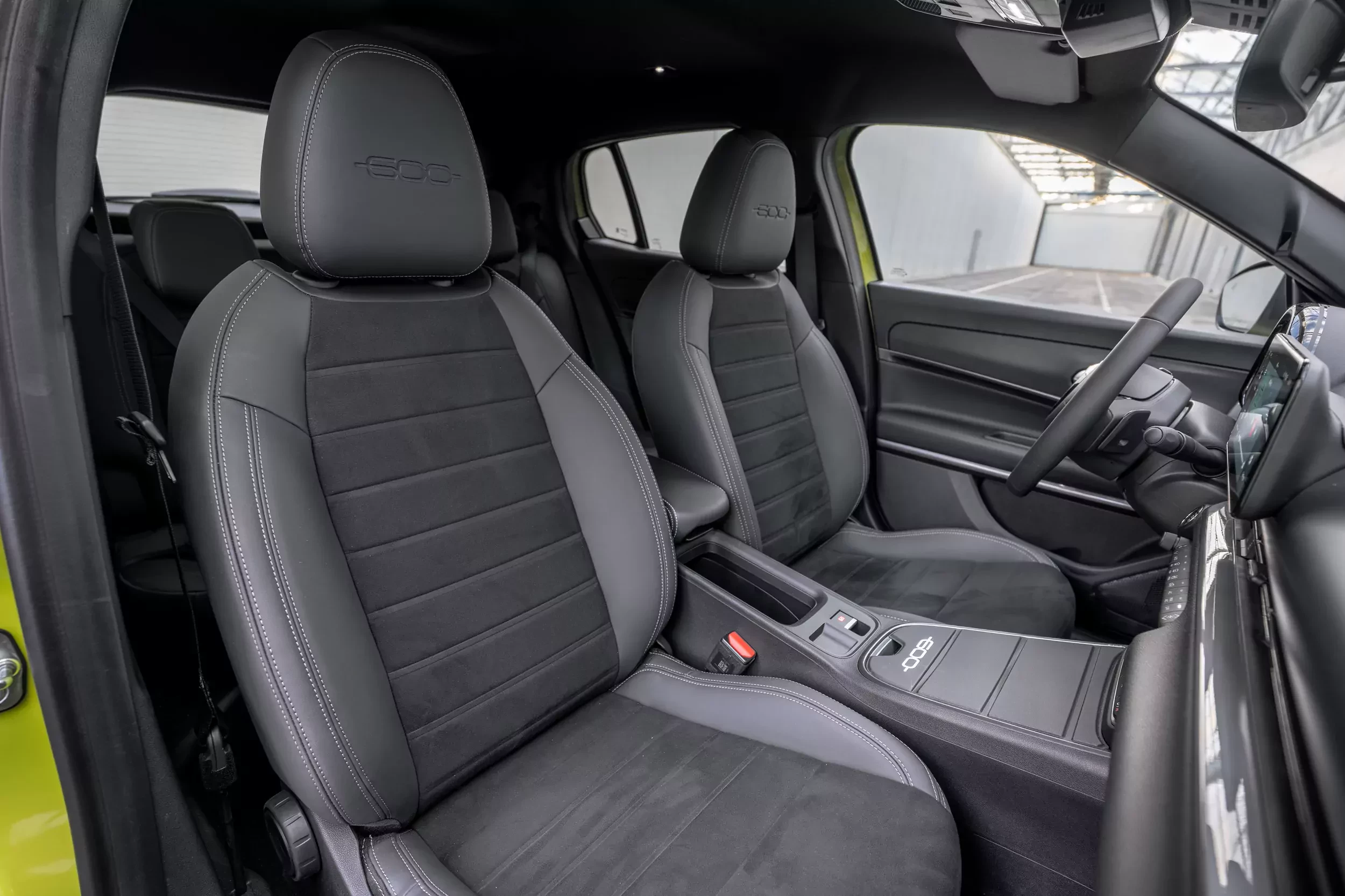 FIAT 600 Sport Edition Milano Cortina 2026 ceny, specyfikacja