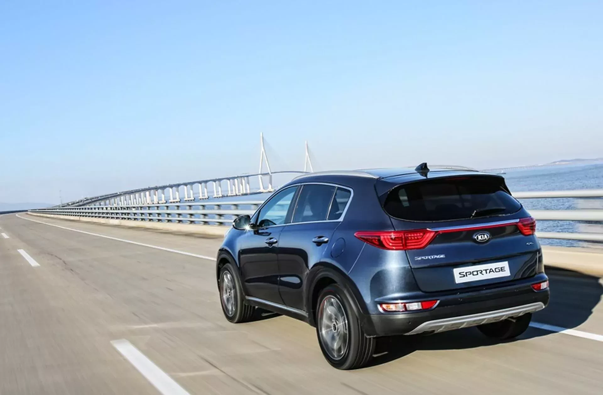 Kia Sportage SUV silnik cena ceny spalanie silniki benzyna diesel IV czwarta generacja opinie oceny