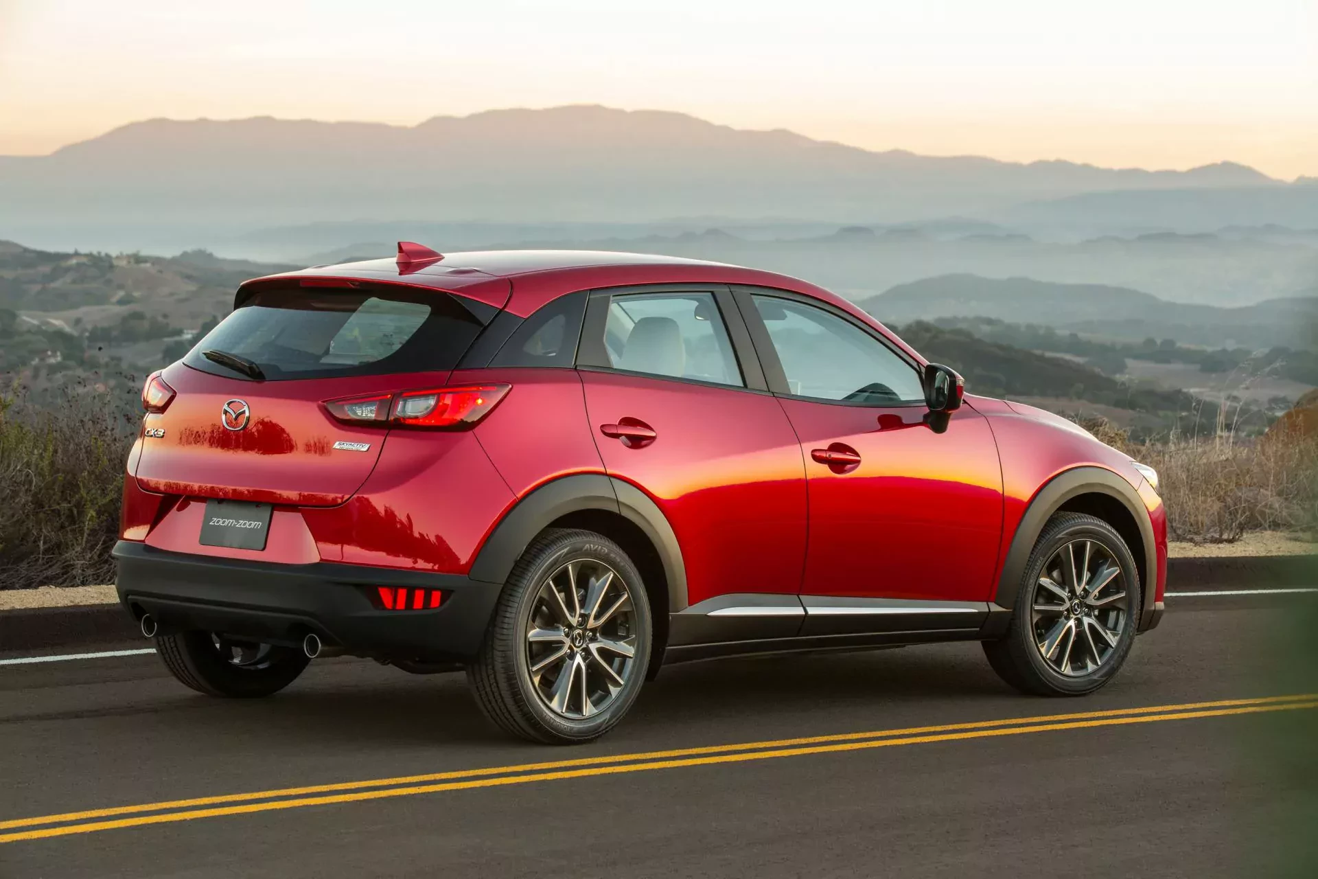 Mazda CX-3 SUV silnik cena ceny używana spalanie moc opinie oceny zalety wady