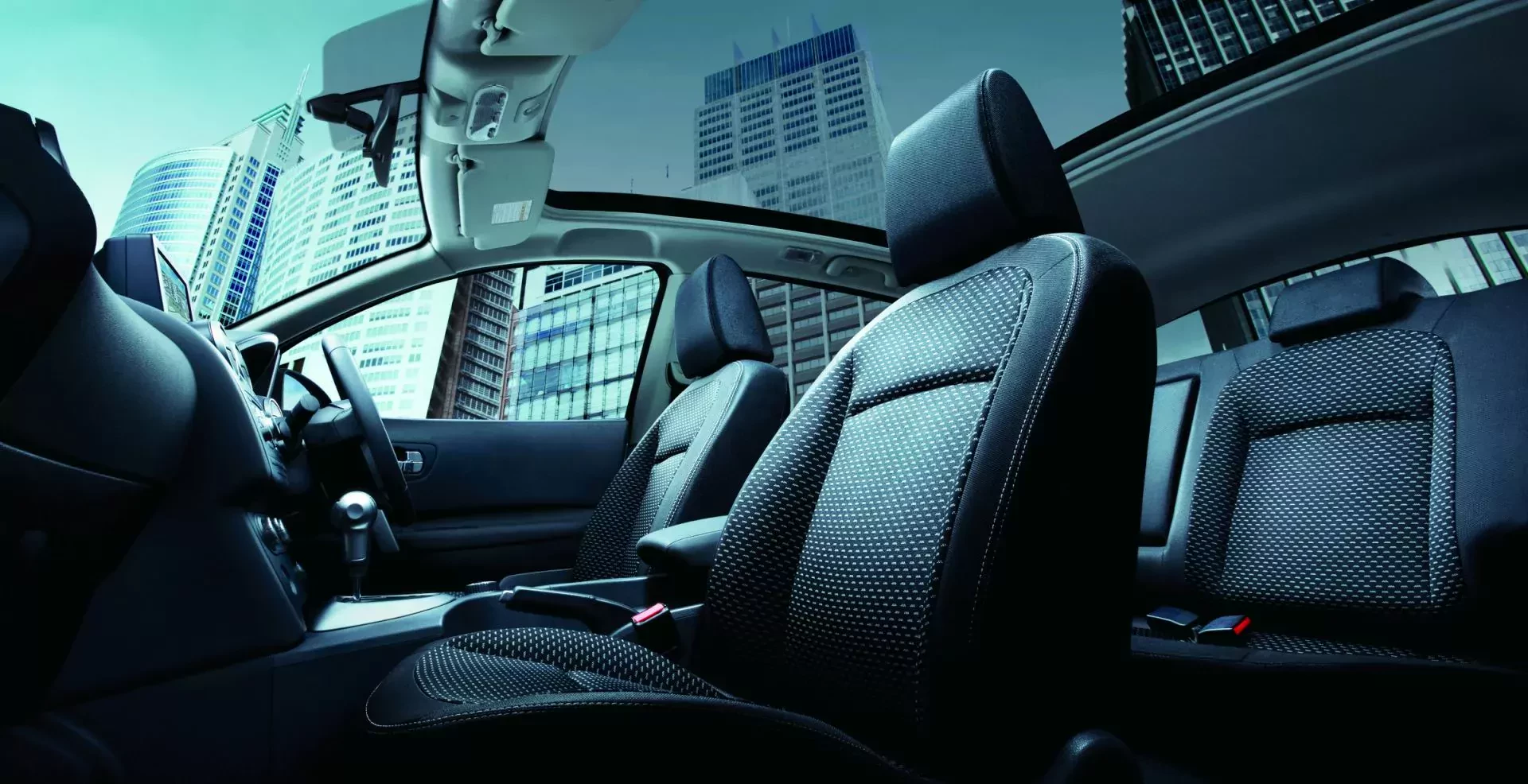 Jeśli chcesz kupić dobrego SUV-a, ale nie masz dużego budżetu, ten samochód to idealny wybór