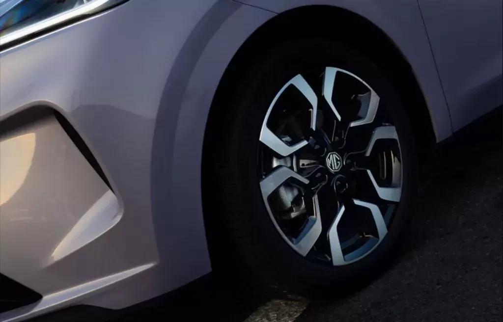 Zapowiedź nowego modelu MG to kolejne siwe włosy inżynierów Renault, Peugeot i Volkswagena. Tu wcale jednak nie chodzi o najniższą cenę