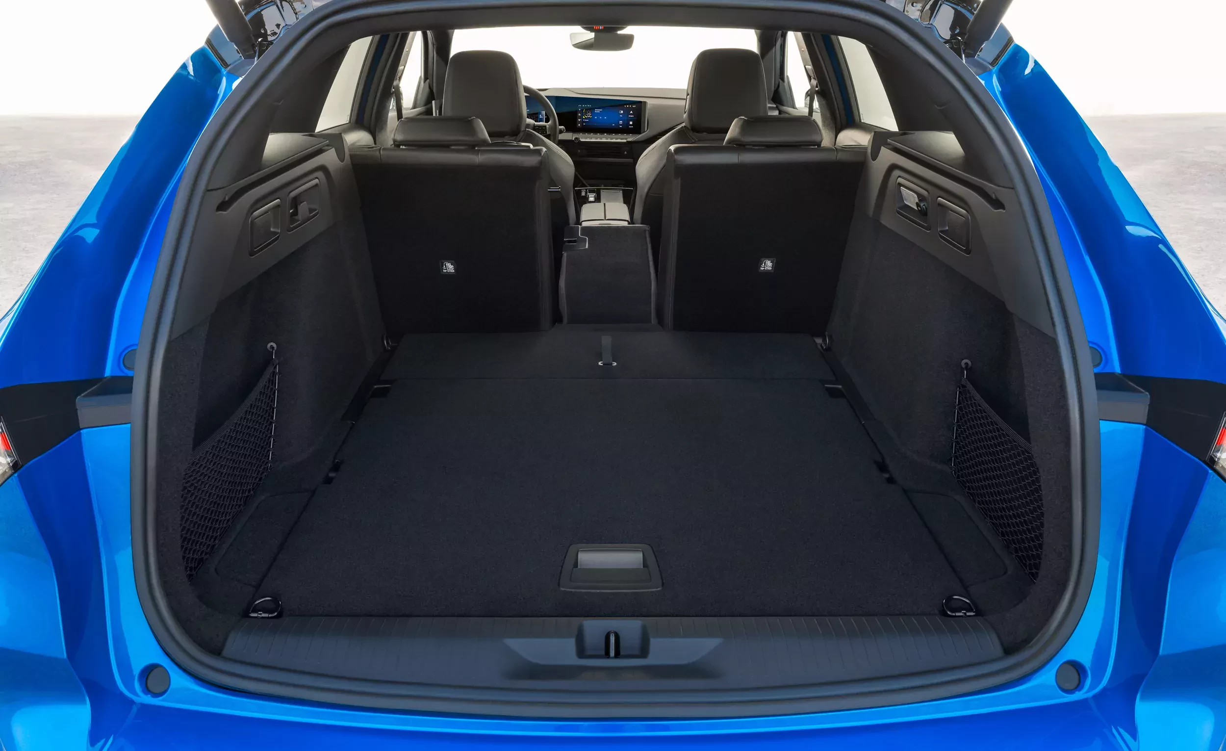 Przeciętny Kowalski uważa, iż to najlepsza opcja dla SUV-ów Toyoty. Opel z ekstremalnie niskim spalaniem i diabelską zniżką jest zakupowym hitem