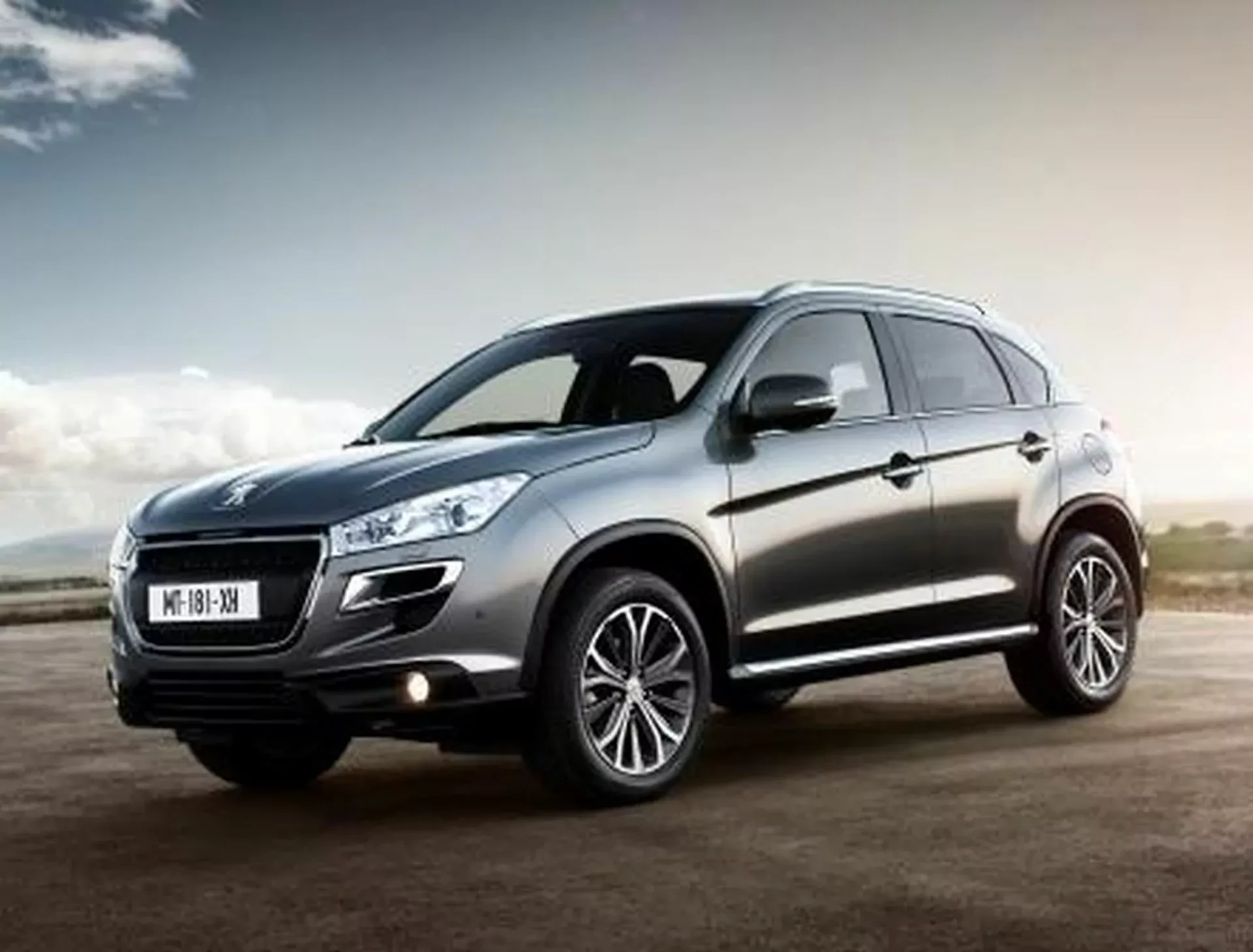 Peugeot 4008 SUV crossover silnik moc opinie oceny zalety wady