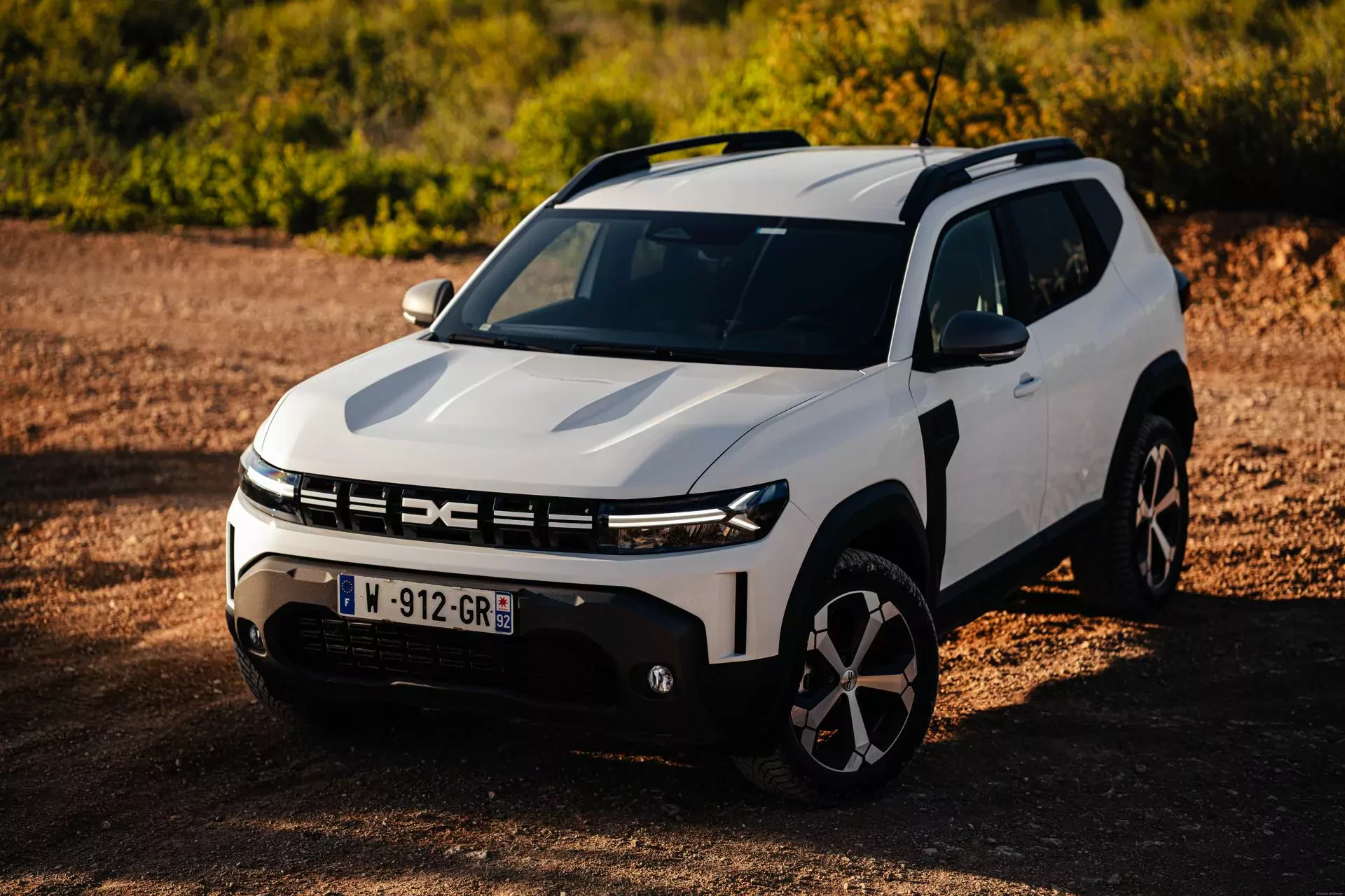 SUV Dacia Duster silnik napęd cena ceny nowa używana opinie oceny zalety wady spalanie
