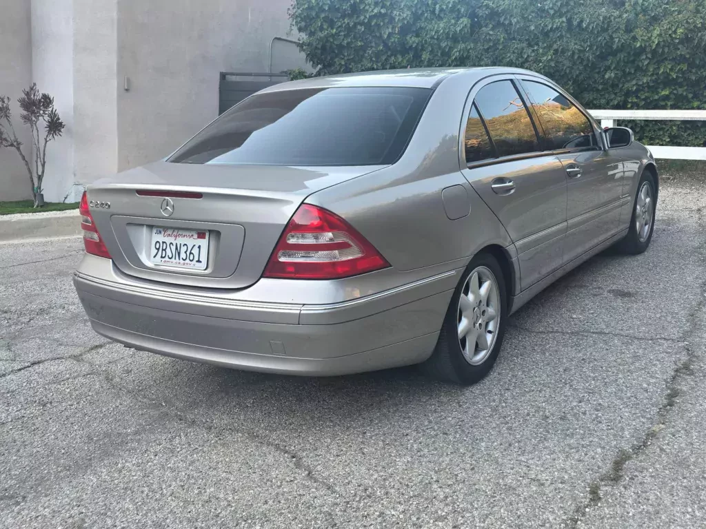 mercedes-c240-v6