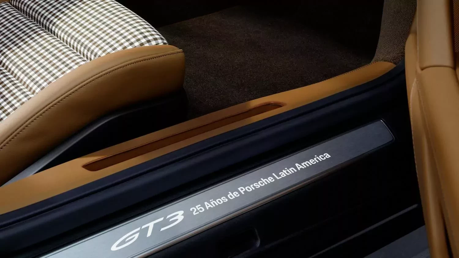 Porsche pokazało nowy, unikatowy model 911 GT3. Niemcy zbudują tylko jeden egzemplarz