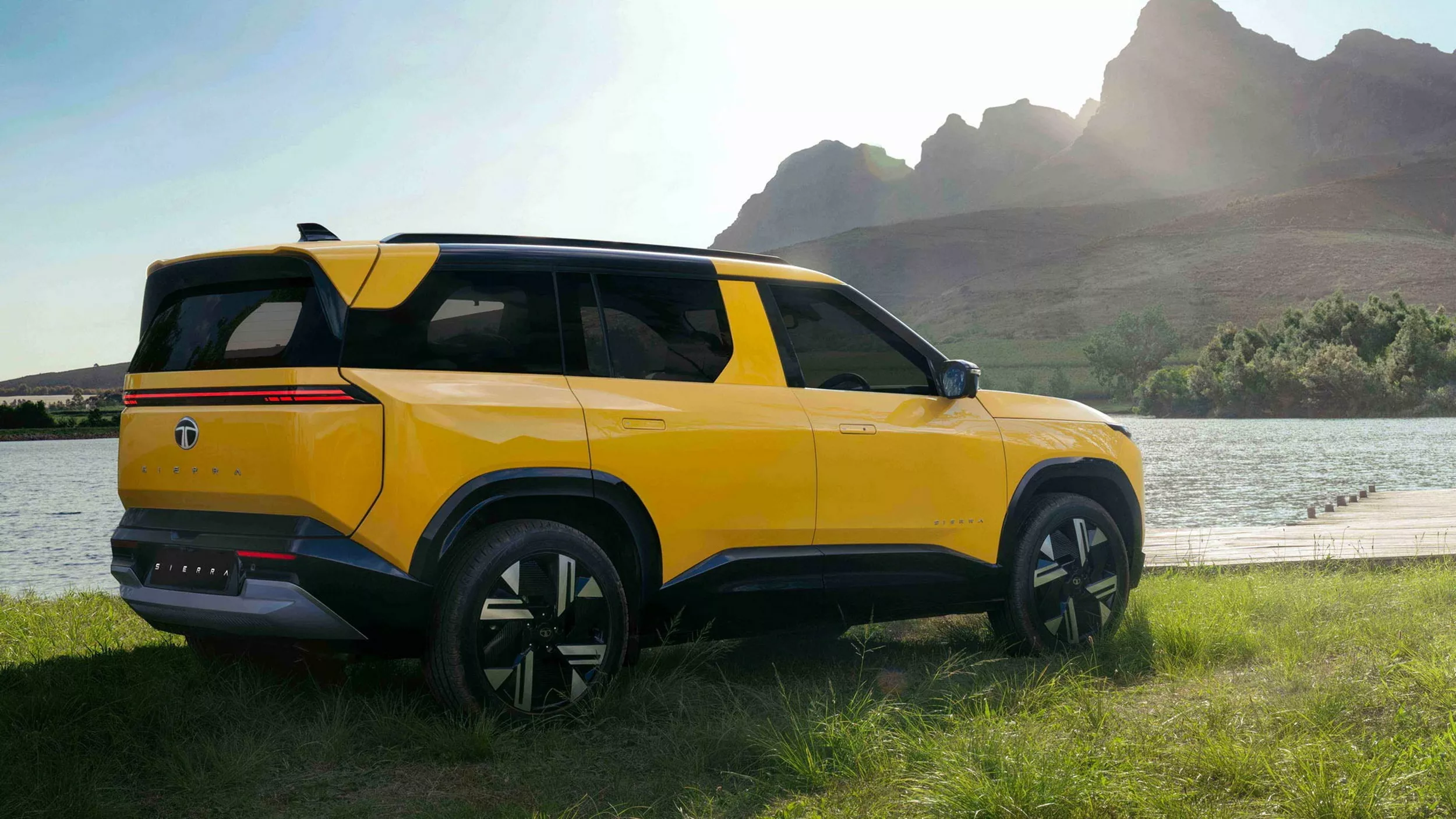 Ten nowy SUV z silnikiem Diesla zatrzęsie rynkiem. Wygląda jak Land Rover i kosztuje tylko 47 500 złotych