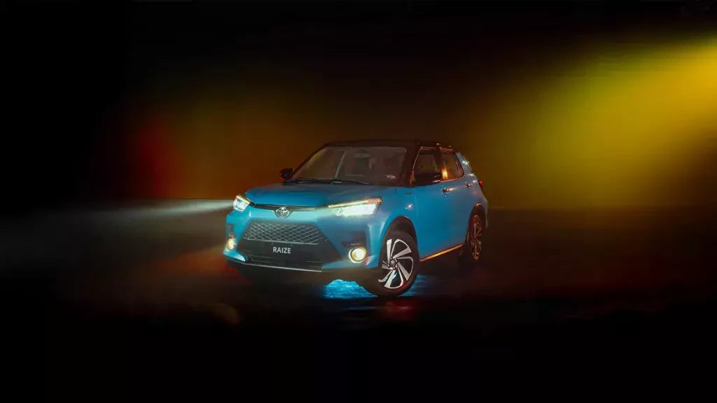 Od kiedy Toyota zjechała u siebie z ceną małego SUV-a do 41 tys. zł, kolejka chętnych nie ma końca. Sprzedaż wystrzeliła dwukrotnie