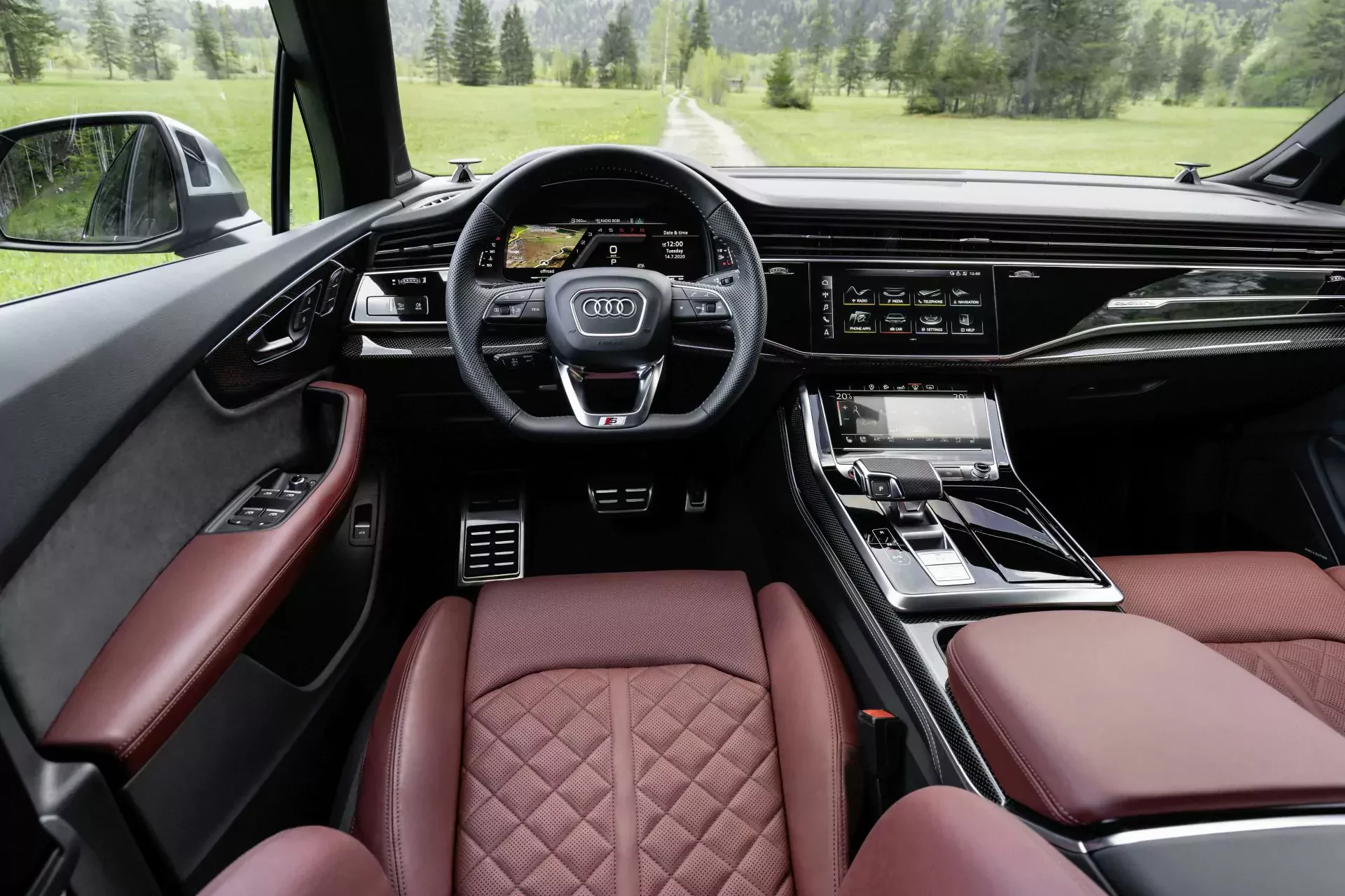 Potężny SUV od Audi jest dzisiaj zaskakująco tani. To spełnienie marzeń dla wielu kierowców