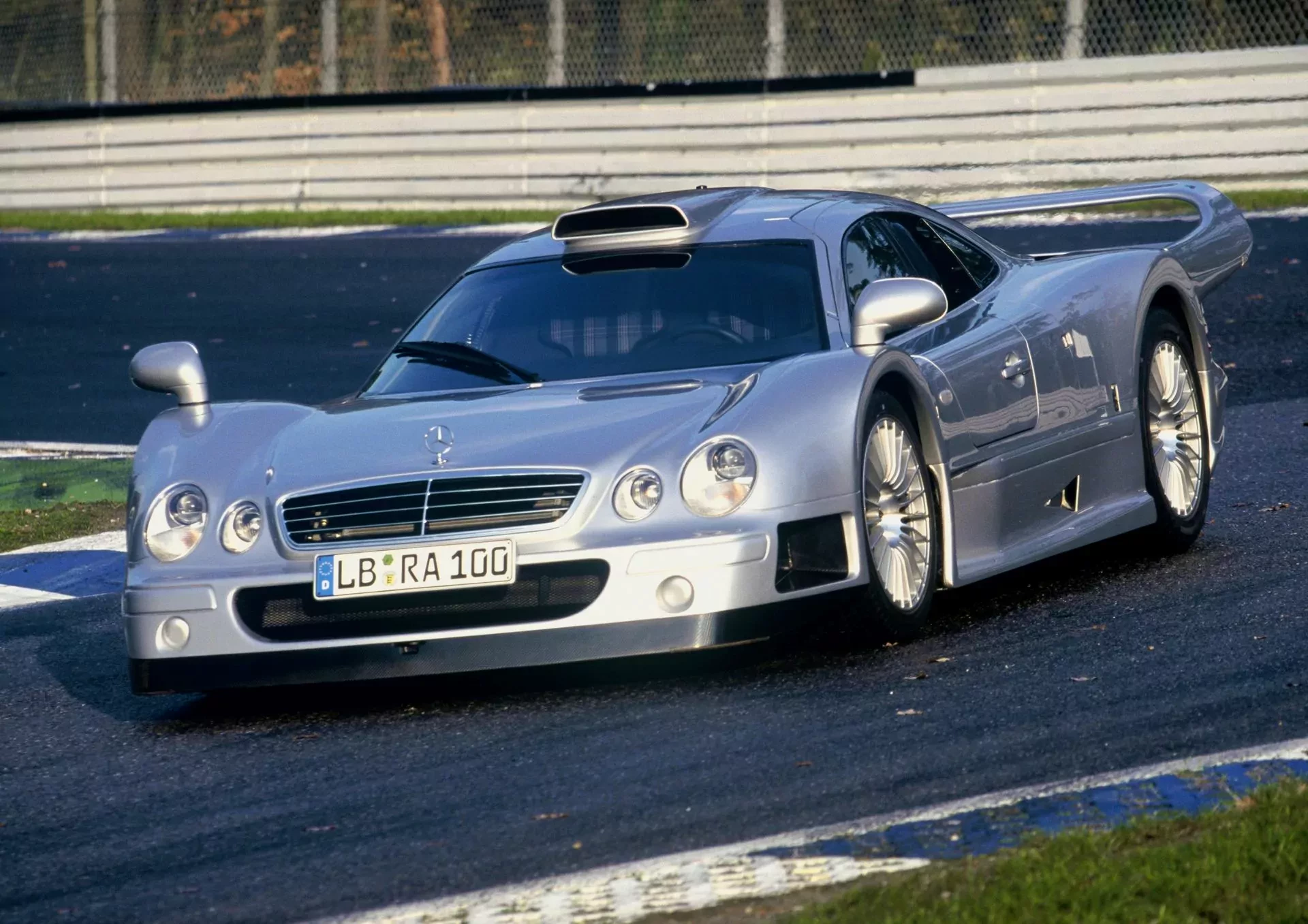 Mercedes Benz CLK GTR wersja drogowa Strassenversion Fernando Alonso F1 Formuła 1 Monako