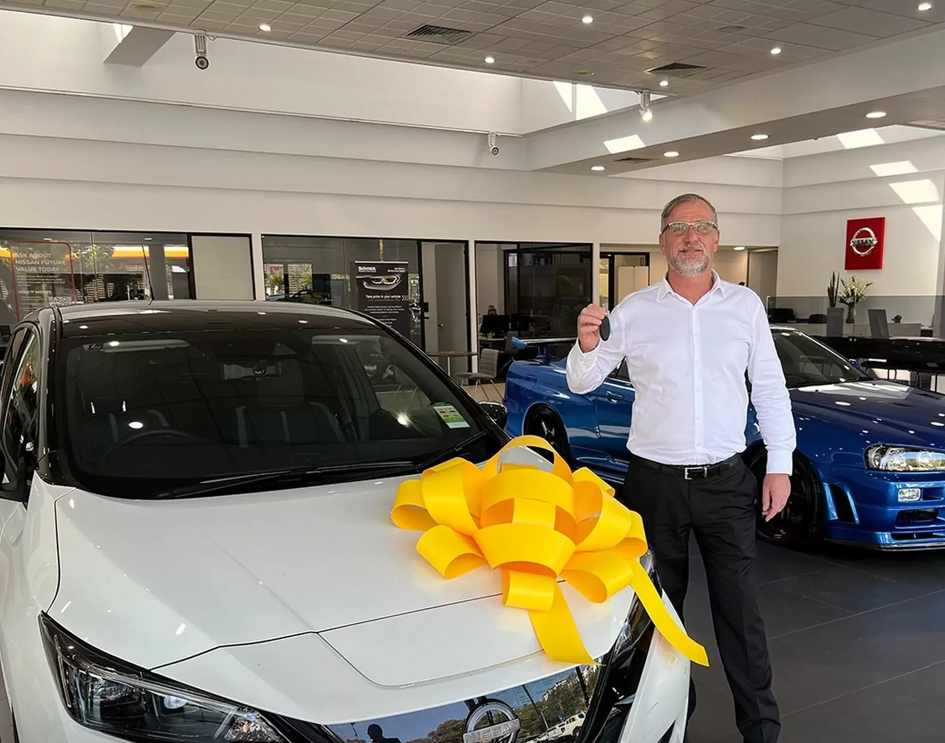 Unikatowy Nissan Skyline zamieniony na Leafa. Właścicielowi przeszkadzały wysokie ceny paliw