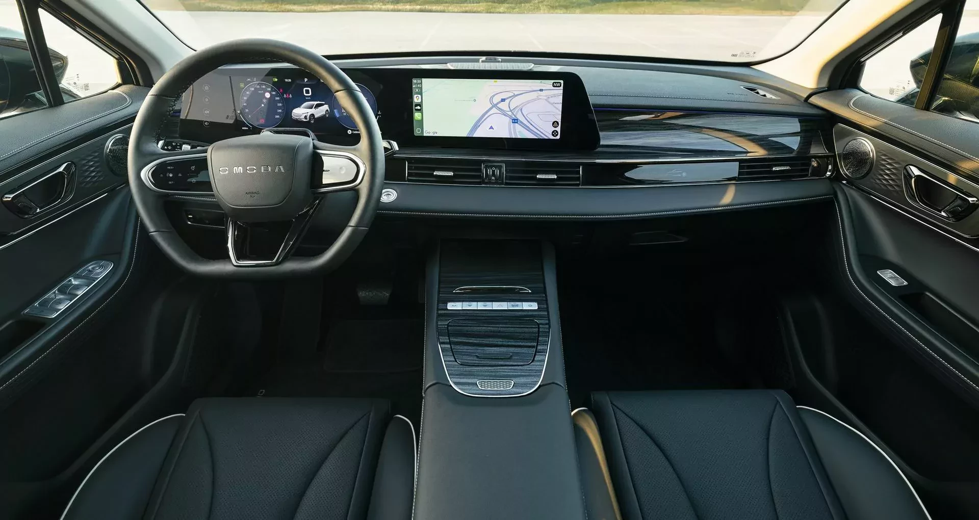 Omoda 5 SUV chiński chińskie auta samochód opinie oceny zalety wady cena ceny używany nowy nowa silnik