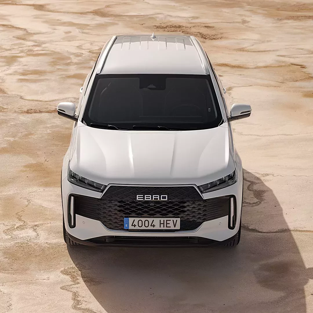 SUV EBRO S400 hybrid