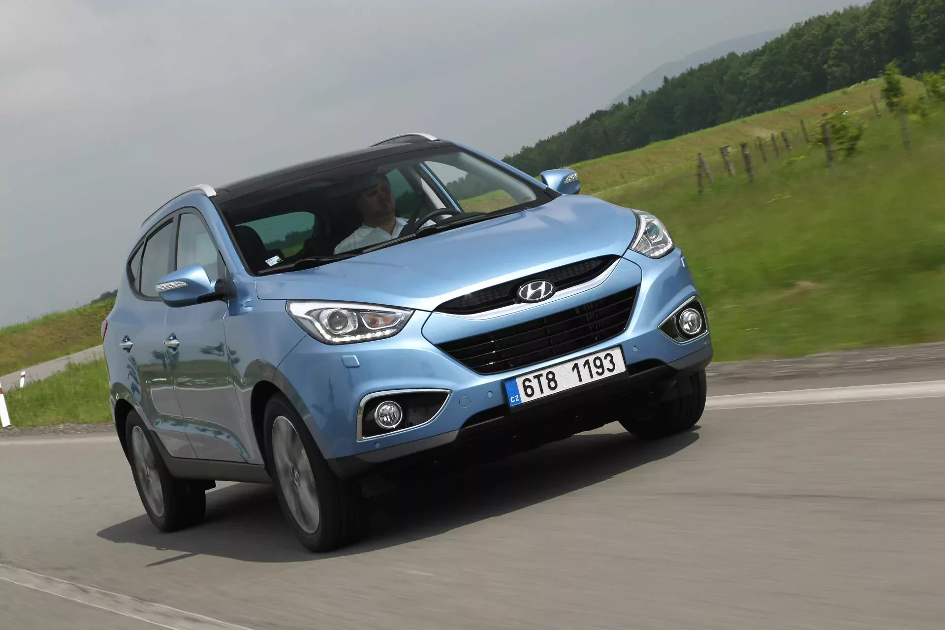 SUV Hyundai Tucson ix35 silnik benzyna diesel osiągi ceny cena spalanie opinie oceny zalety wady