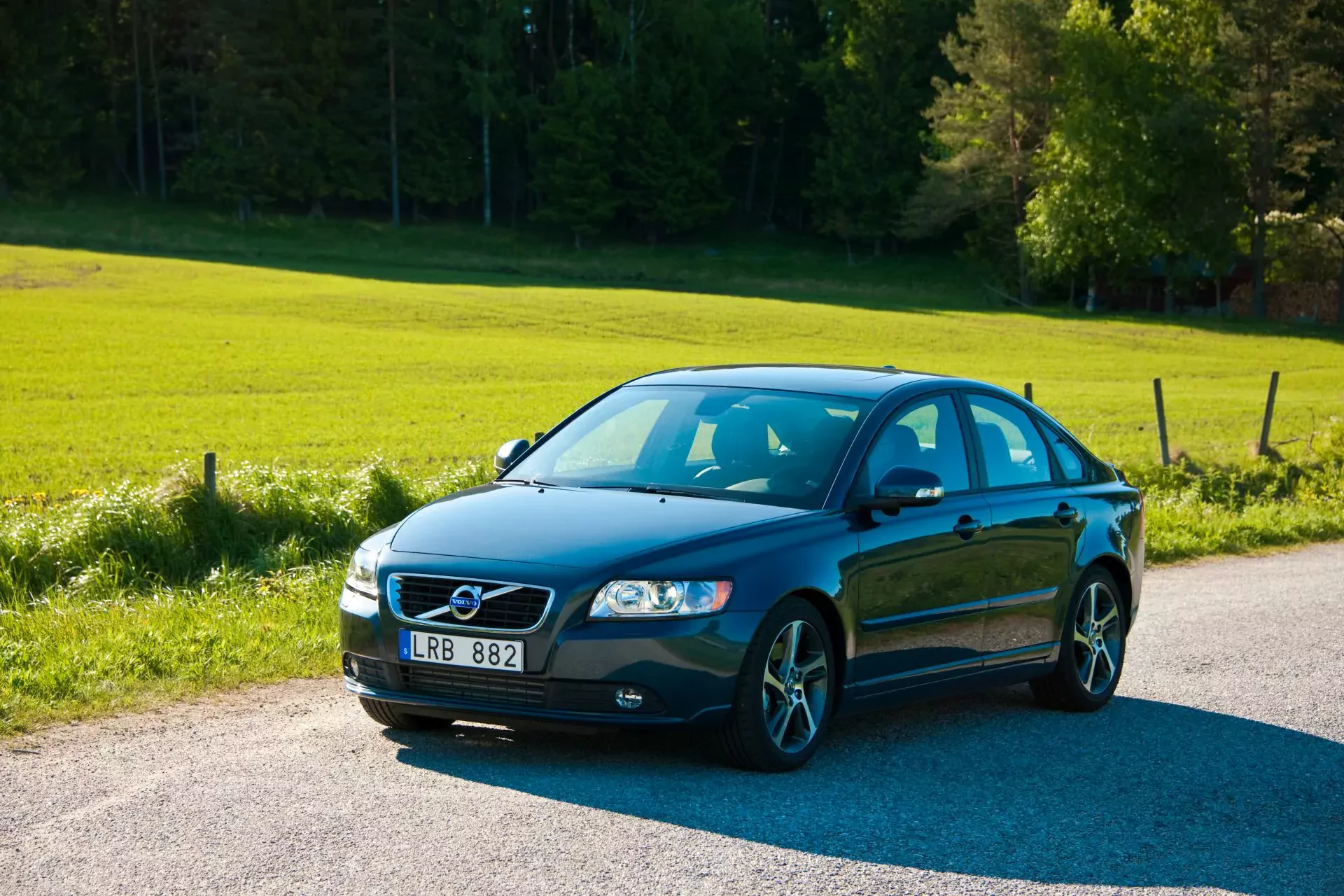 Volvo S40 silnik cena ceny spalanie używany opinie oceny zalety wady przebieg wytrzymałość bezpieczeństwo