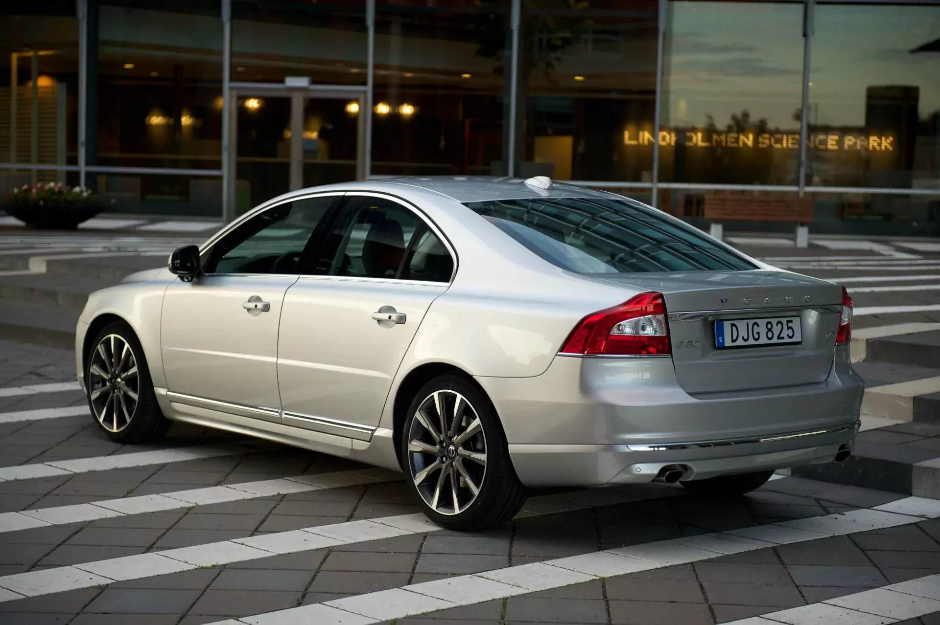 Volvo S80 używane cena ceny opinie oceny zalety wady silnik benzyna diesel