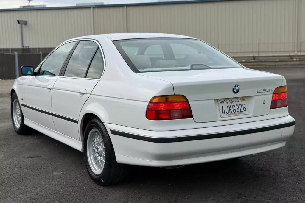 bmw-serii-5-generacji-e39