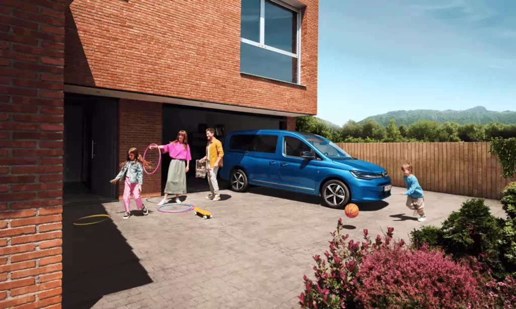 Rodzinny Volkswagen polskiej produkcji z salonów znika tu szybciej niż fajerwerki ze straganu w sylwestra. Bank rozbija jednak Skoda