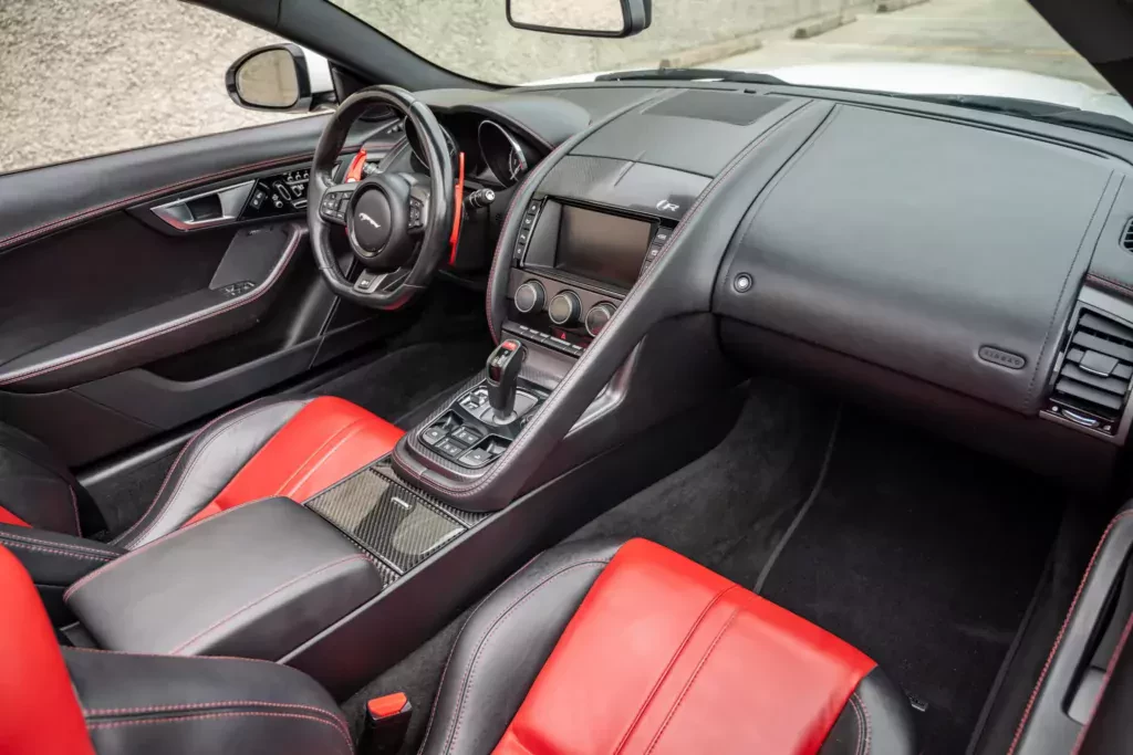 jaguar-f-type-rywal-dla-bmw-porsche