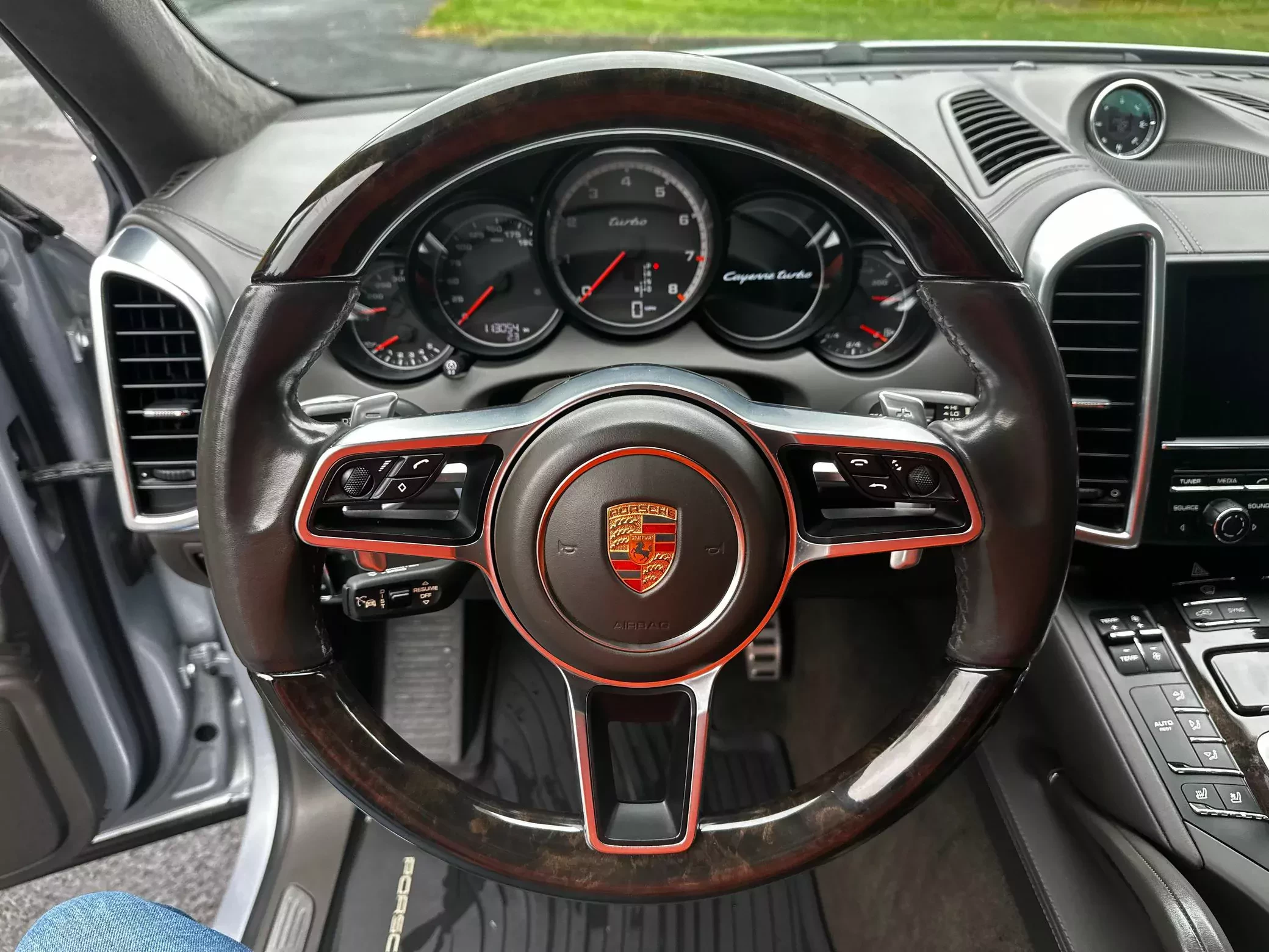 Porsche za mniej niż 80 tysięcy złotych? Za tę kwotę dostajemy już dość niski przebieg i topowy silnik