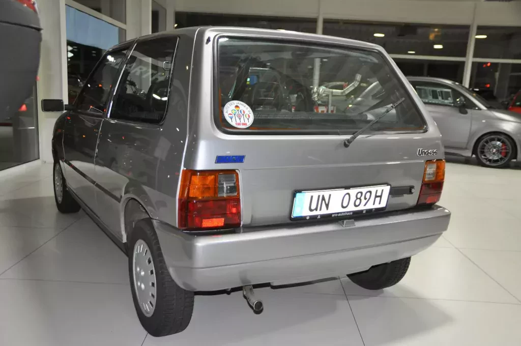 praktycznie-nowy-fiat-uno-2