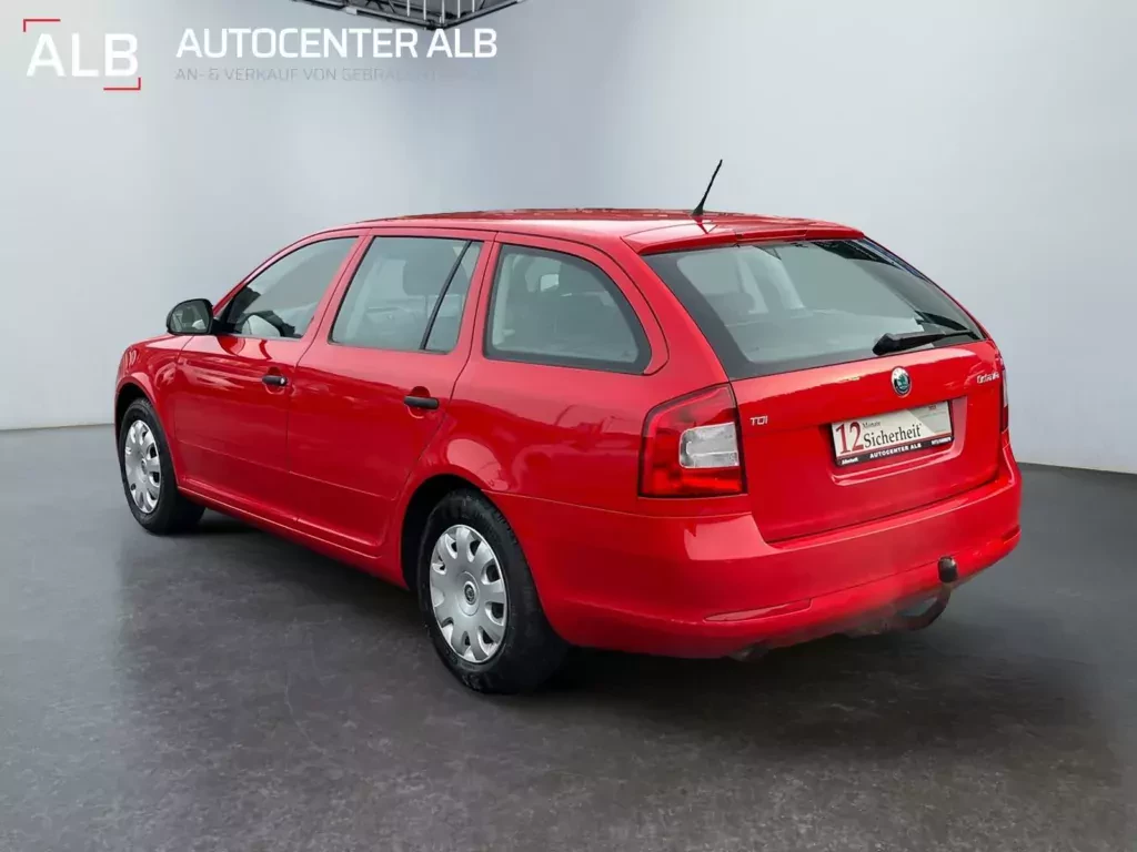 skoda-octavia-combi-tdi-2013