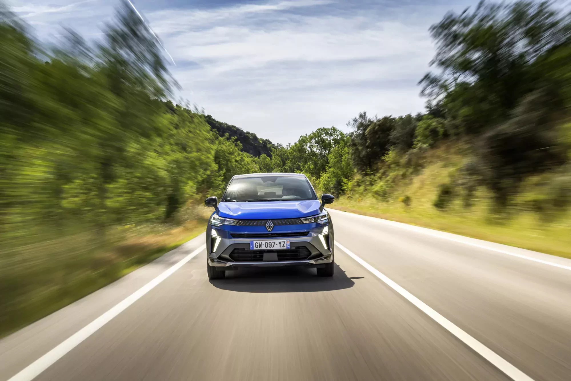 suv Renault captur full hybrid 2025