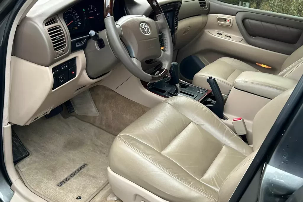 suv-toyota-land-cruiser