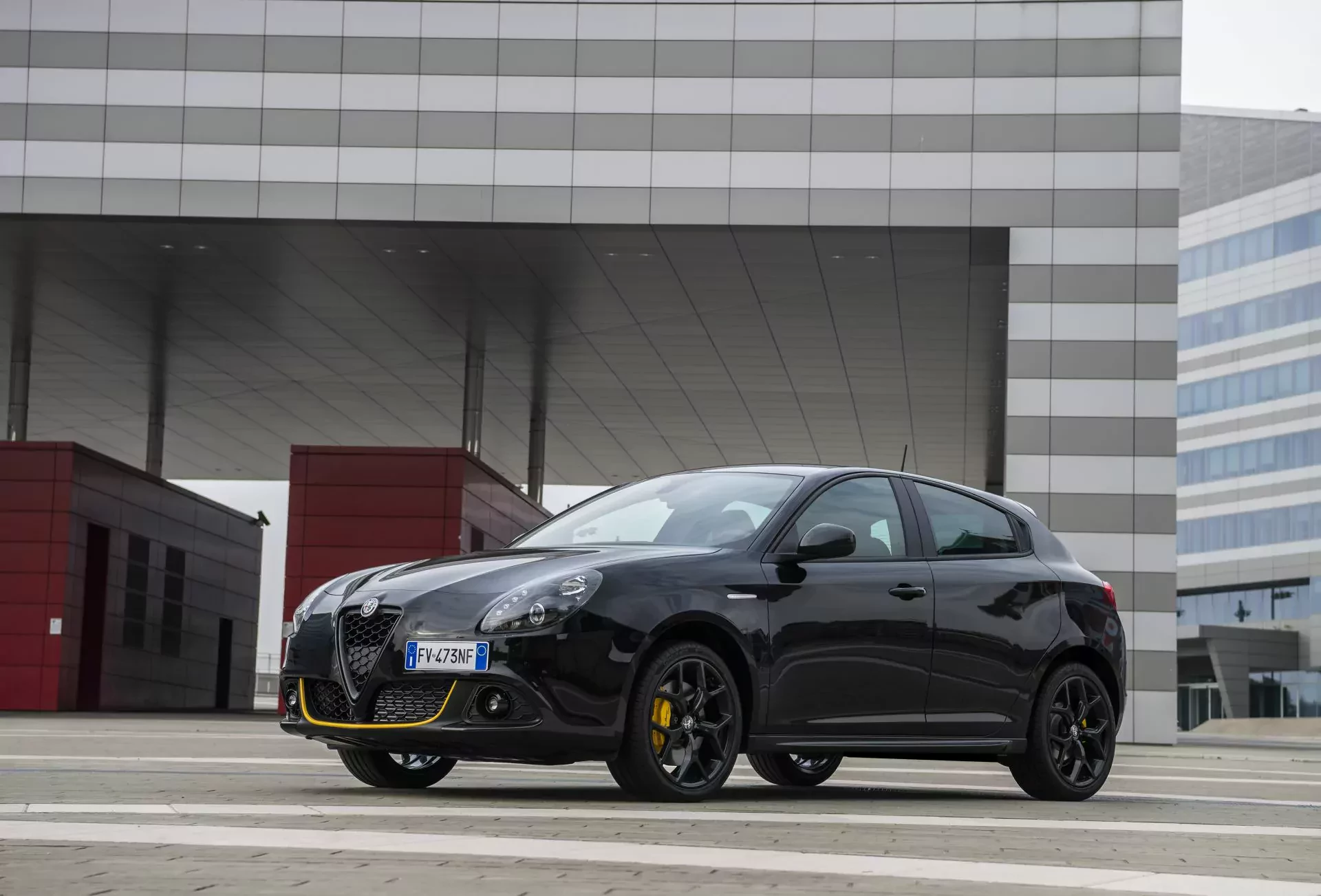 Alfa Romeo Giulietta silnik cena ceny spalanie używana opinie oceny zalety wady