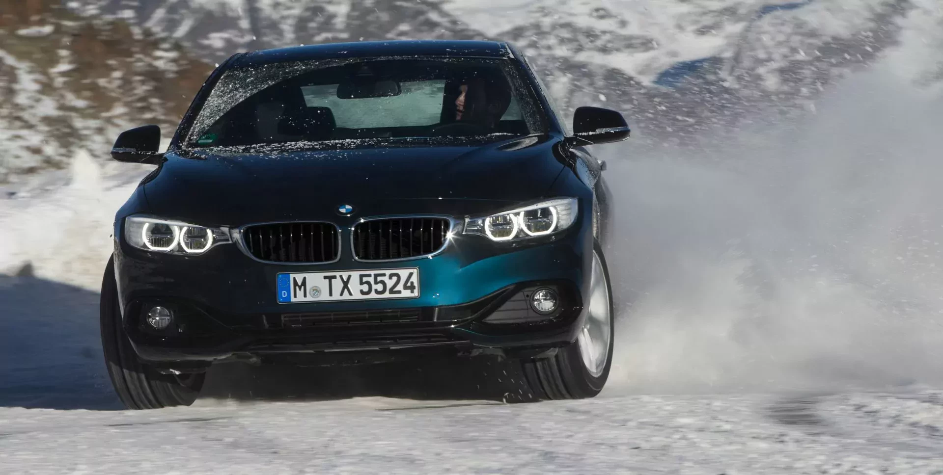 Piękna limuzyna od BMW jest dziś tańsza. Teraz stać na nią niemal każdego. Klasa sama w sobie
