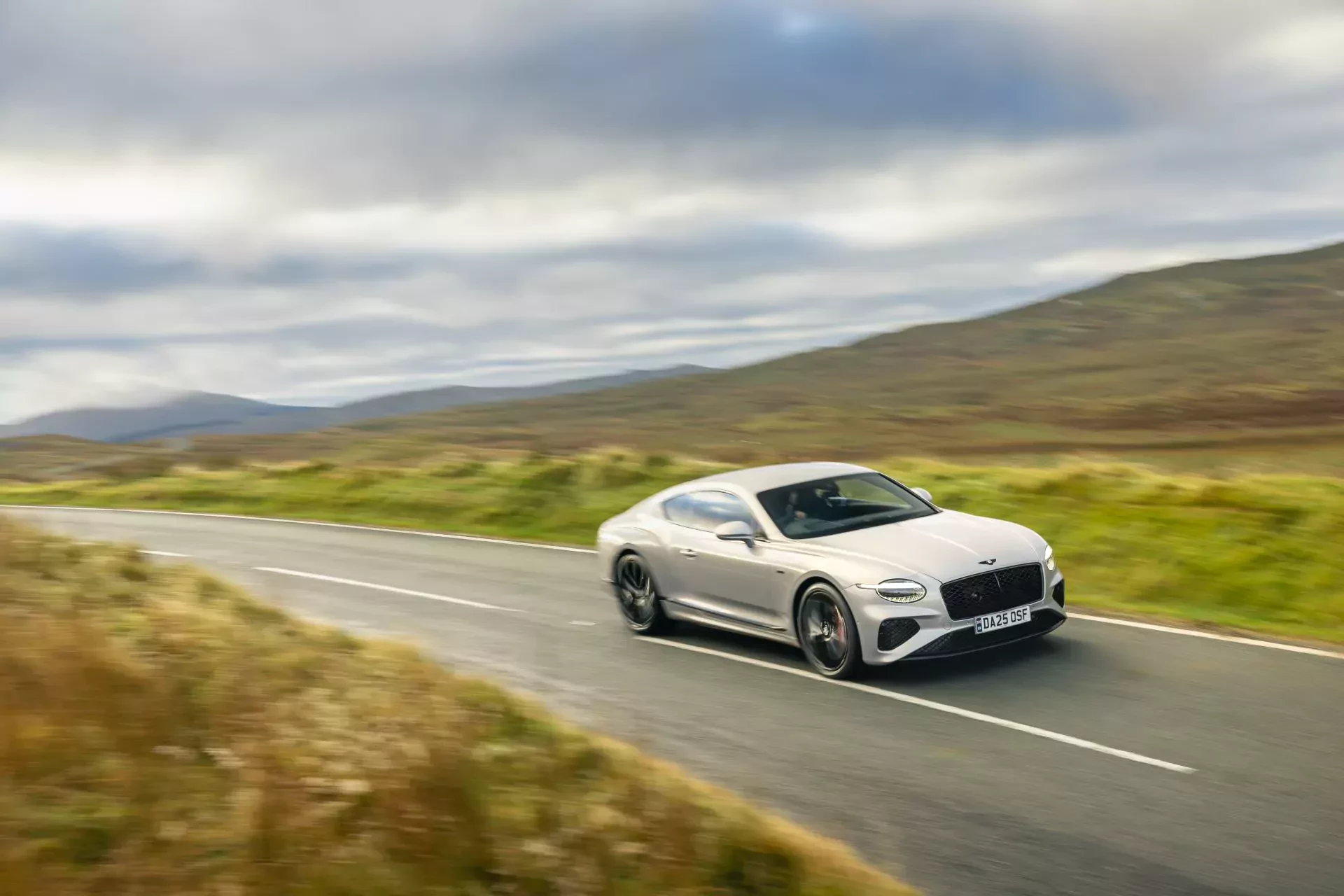 Bentley Continental opinie oceny zaledy wady cena silnik moc osiągi