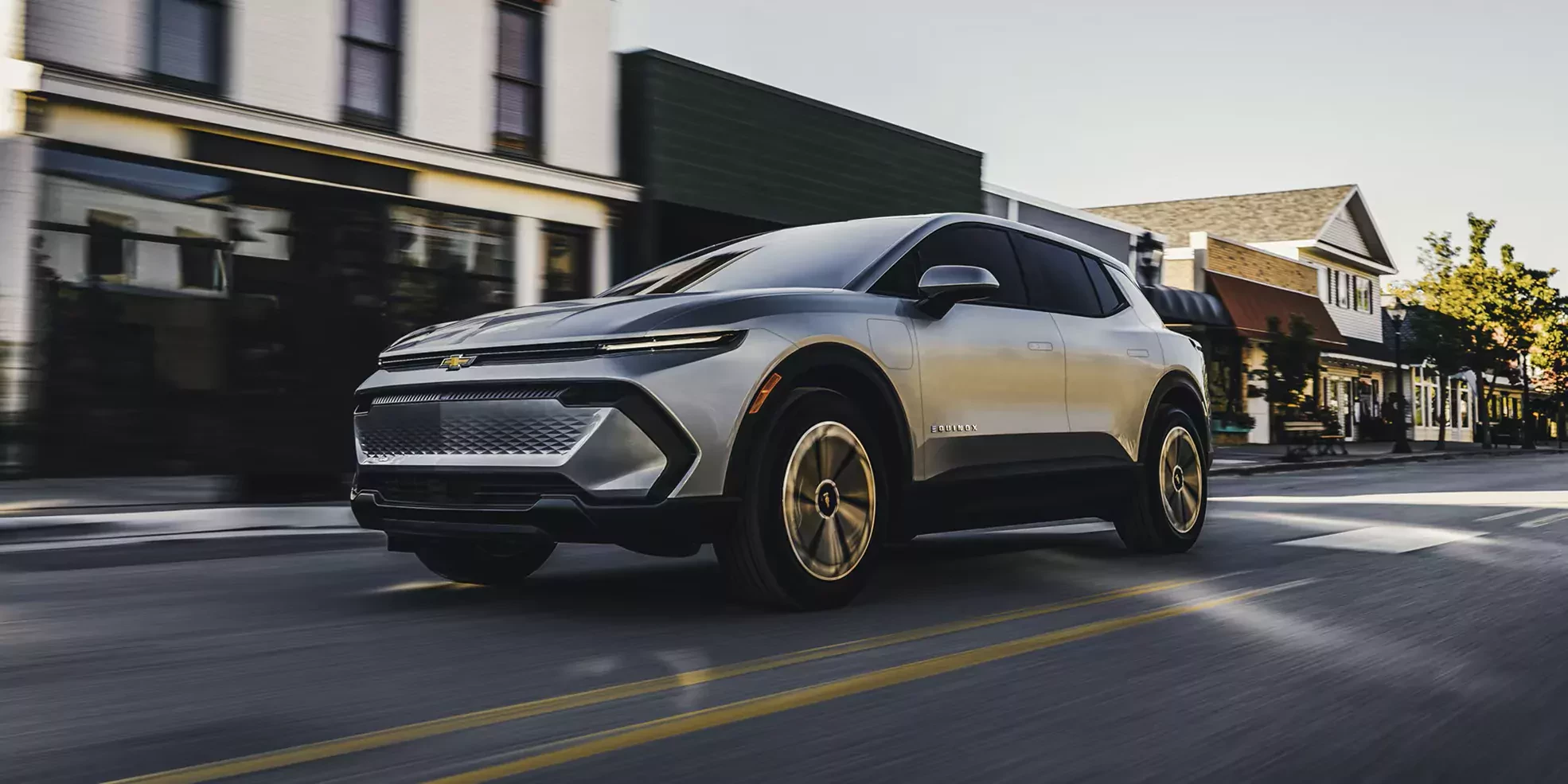 Tesla elektrycznym królem 2025 w USA, ale pojawił się nieoczekiwany rywal. Wystarczyła dobra cena, realny zasięg i brak chińskiego DNA