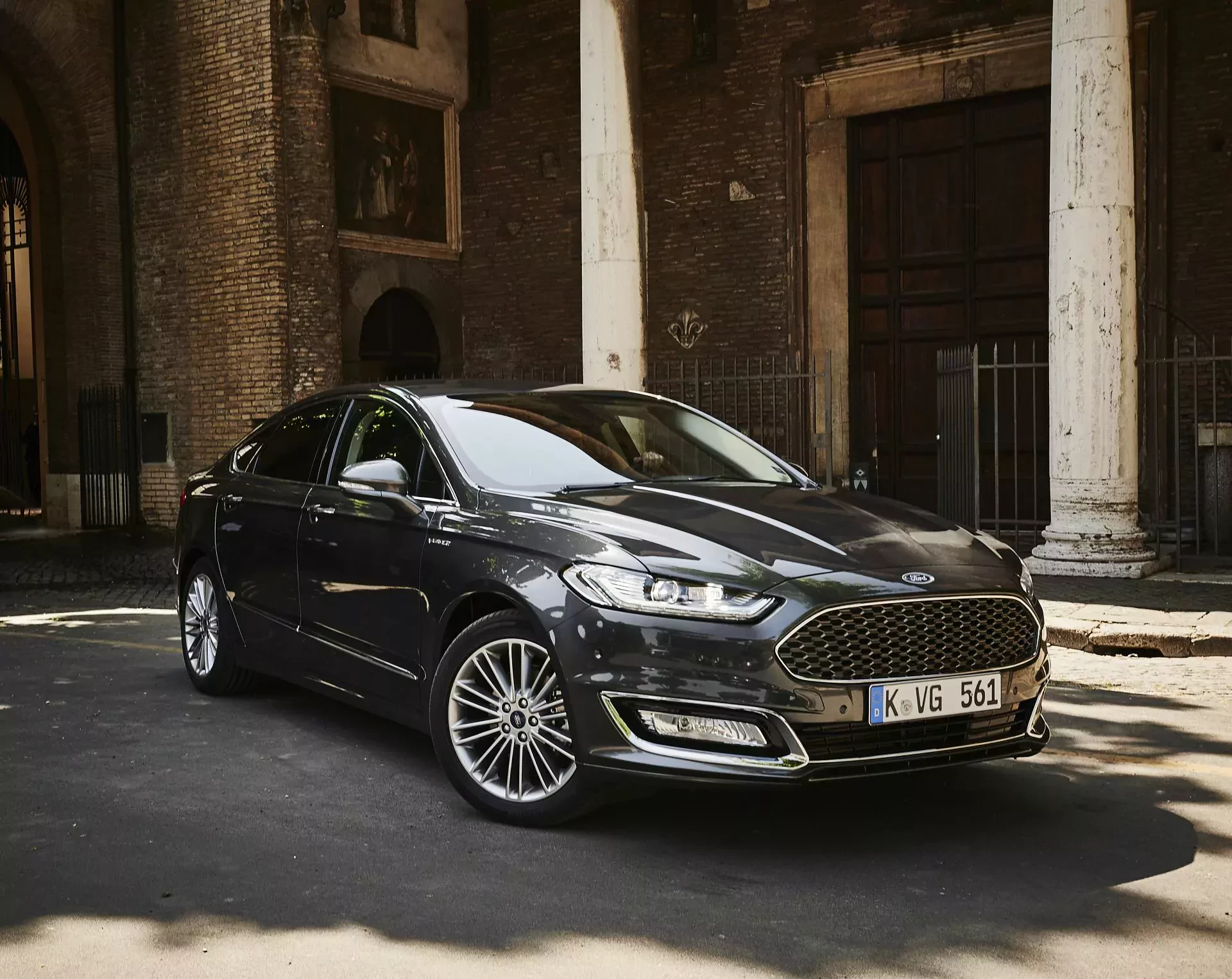 Ford Mondeo silnik cena ceny spalanie benzyna diesel opinie oceny zalety wady
