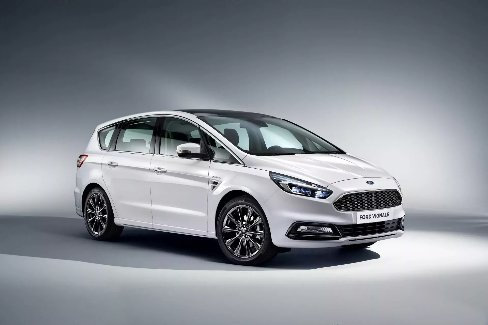 Ford S-Max minivan silnik benzyna diesel cena ceny używany opinie oceny zalety wady