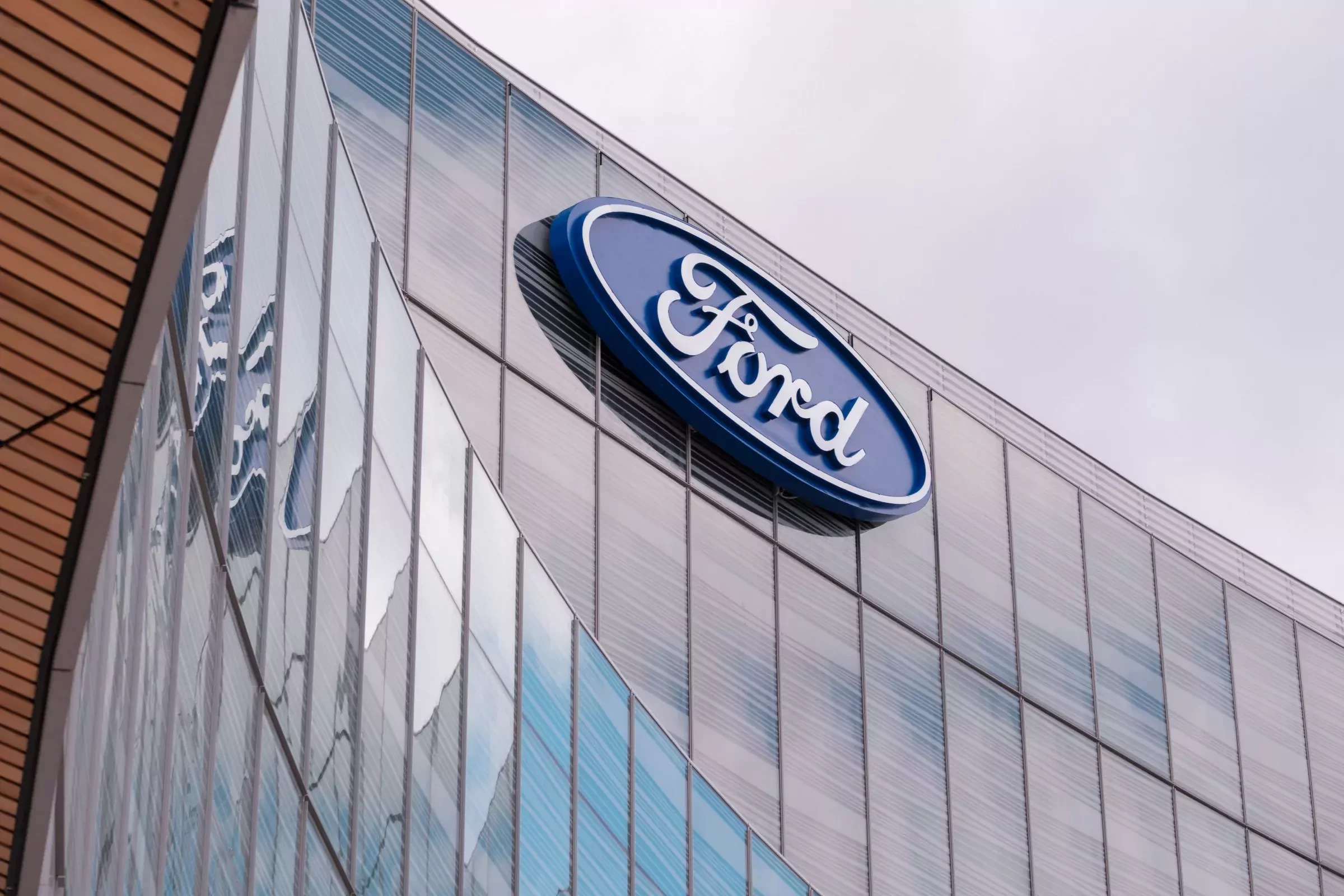 Ford notuje coraz lepsze wyniki sprzedażowe. Polacy sięgają głównie po te modele