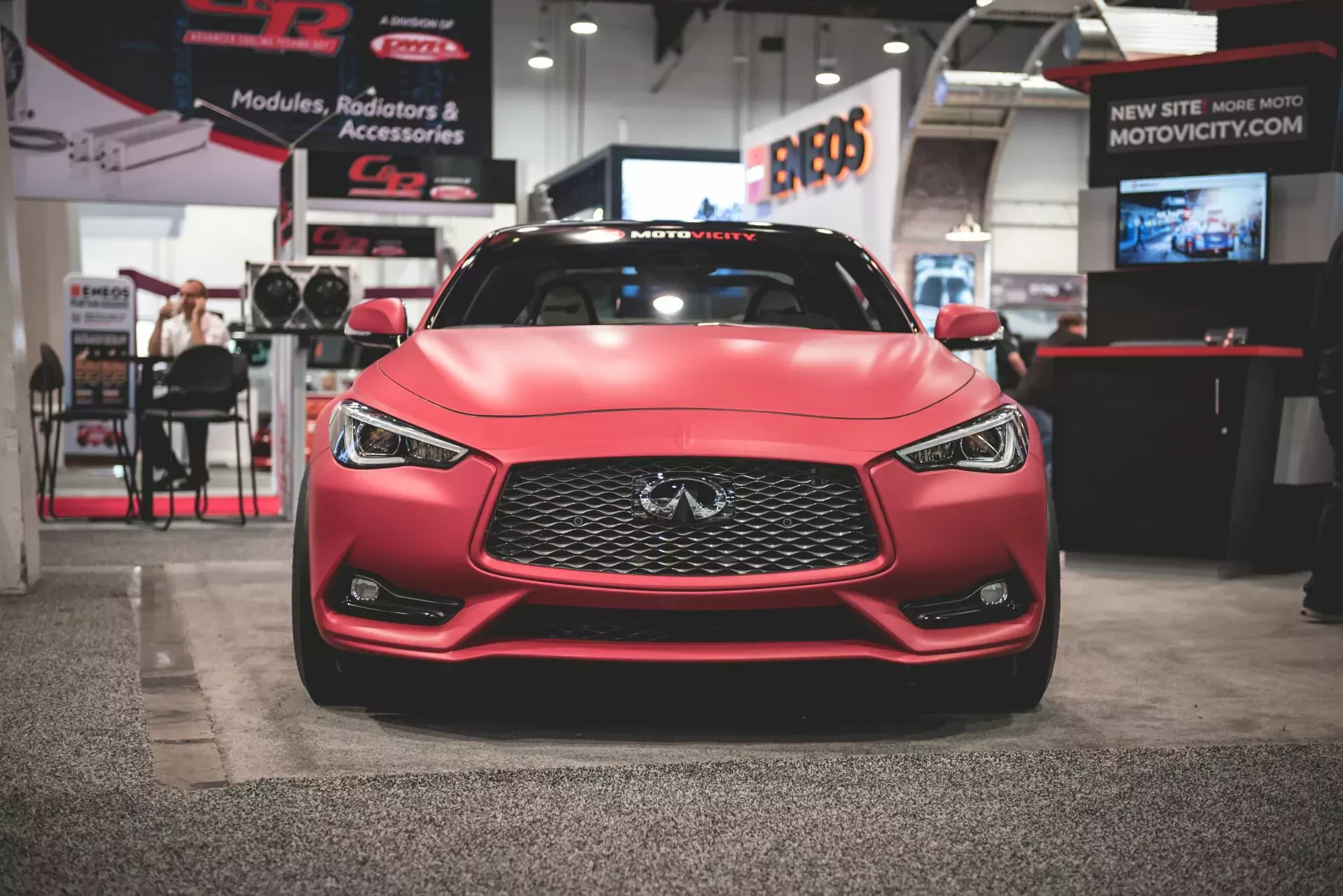 Luksusowe, sportowe Infiniti sprawia, iż szczęka opada do podłogi. Cena jest lepsza, niż ci się wydaje